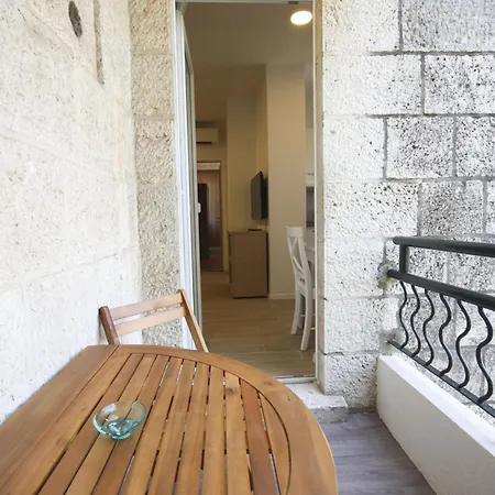 Goge - One-bedroom With Balcony Apartment Dubrovnik
