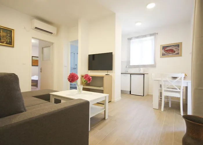 Appartement Goge - One-bedroom With Balcony