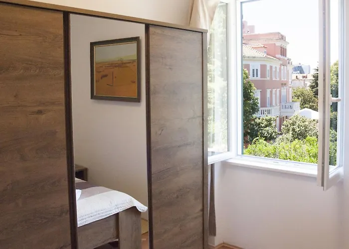Goge - One-bedroom With Balcony * 杜布罗夫尼克