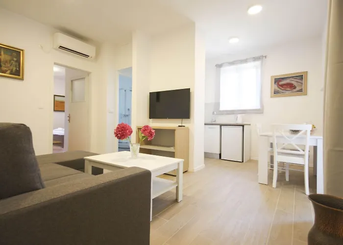 Goge - One-bedroom With Balcony Apartment Dubrovnik