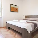 Goge - One-bedroom With Balcony * 두브로브니크